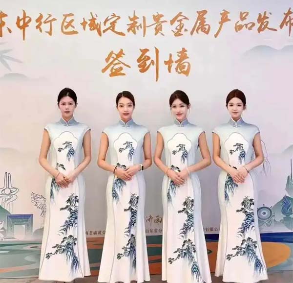 商业艺术典范：旗舰店开业花艺装置全解析